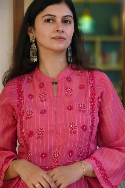 Phae Aaravi Co-Ord Set In Ruby Pink - Image 2