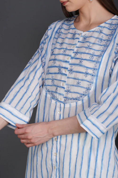 Phae Alina Kurta In Cotton Stripe - Image 3