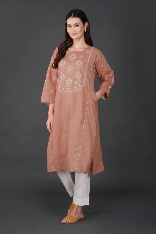 Phae Avani  Cotton Kurta With Hand Chikankari Embroidery - Image 2