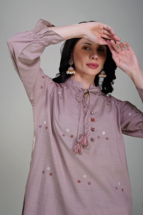 Phae Bahaar Muave Kurta - Image 2