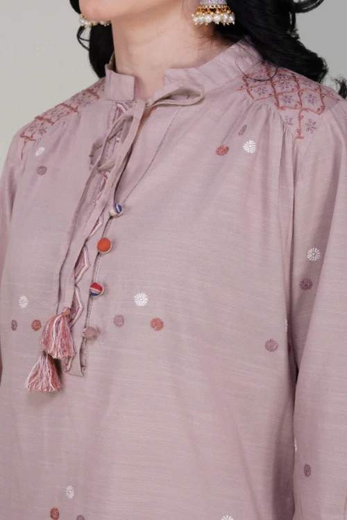 Phae Bahaar Muave Kurta - Image 7