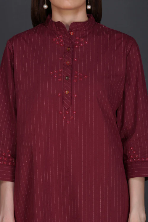 Phae Fiza Kurta With Cream Stripe In Cotton - Image 4