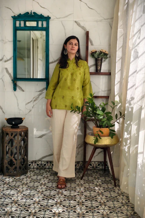 Phae Nisha Peridot Green Top - Image 2