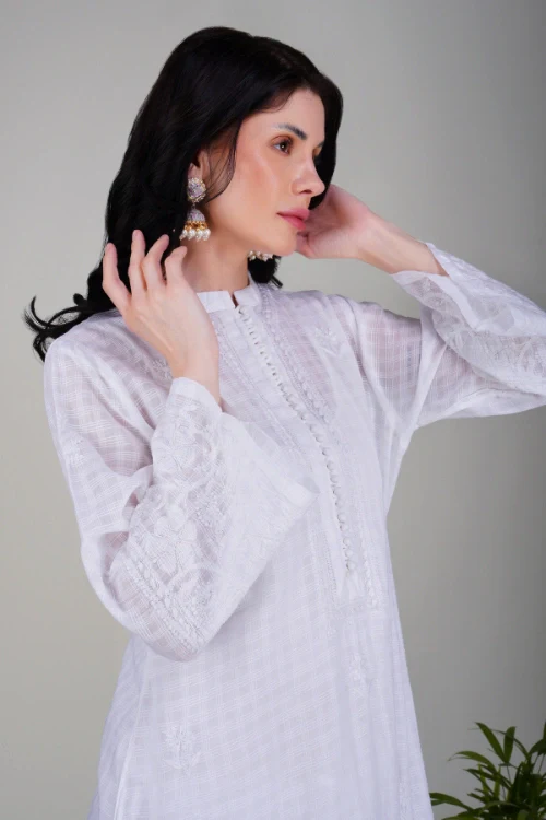 Phae Noor White Kurta - Image 4