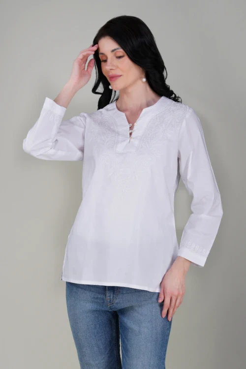Phae Rasa White Top - Image 5