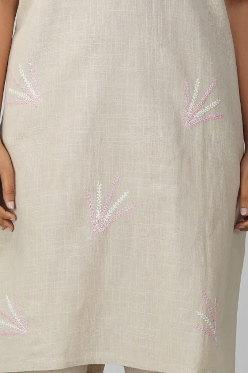 Phae Saachi Slub Cotton Kurta With Hand Chikankari - Image 6