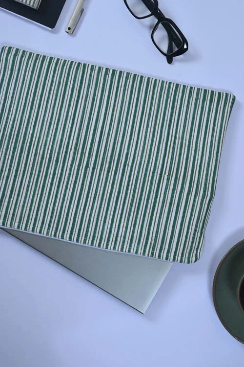 Poddar Exports Green Stripes Laptop Sleeve - Image 2