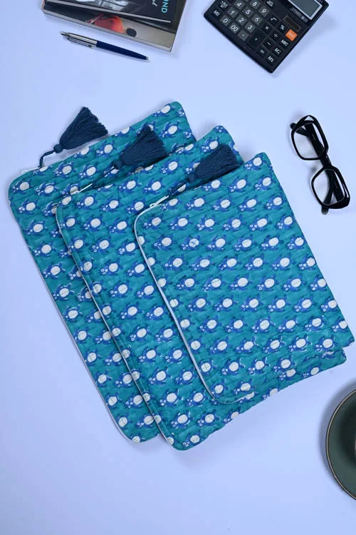 Poddar Exports Penguin Laptop Sleeve