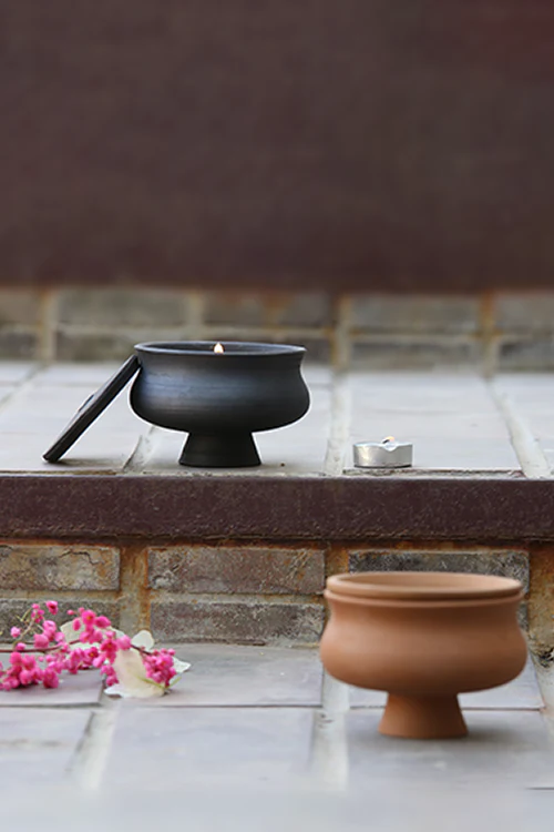 Anantaya Pratah Luxury Candle Terracotta - Image 8