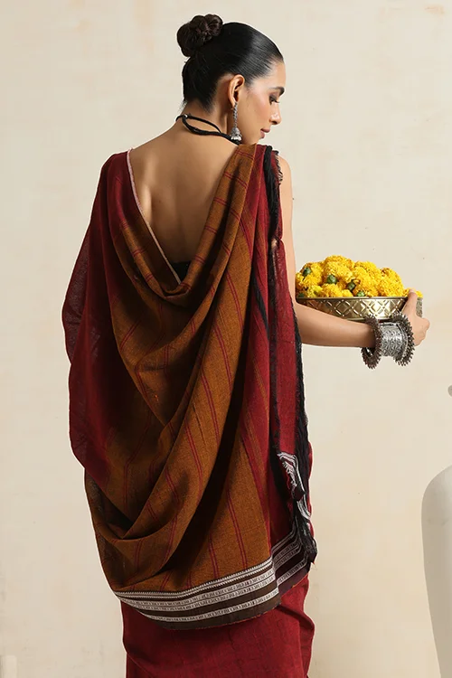 Punarjeevana Single Maroon Border Reversible Hubli - Image 5