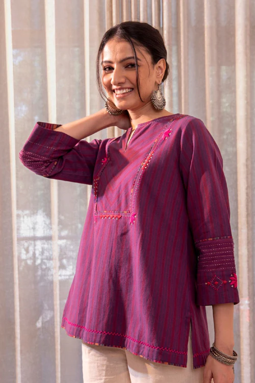 Rangsutra Haveli Soof Violet Hand Embroidered Flared Top - Image 5