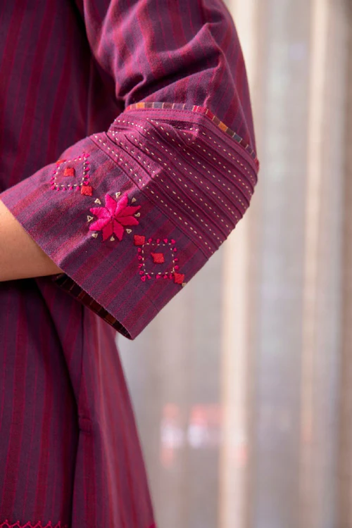 Rangsutra Haveli Soof Violet Hand Embroidered Flared Top - Image 7