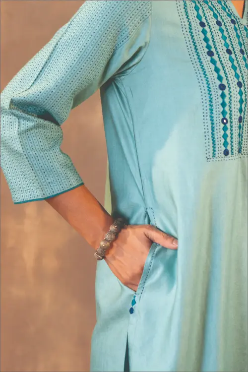 Rangsutra Ruhani Teal Flared Cotton Silk Kurta With Soof Hand Embroidery - Image 2