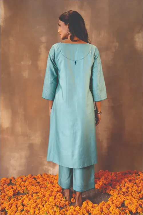 Rangsutra Ruhani Teal Flared Cotton Silk Kurta With Soof Hand Embroidery - Image 3