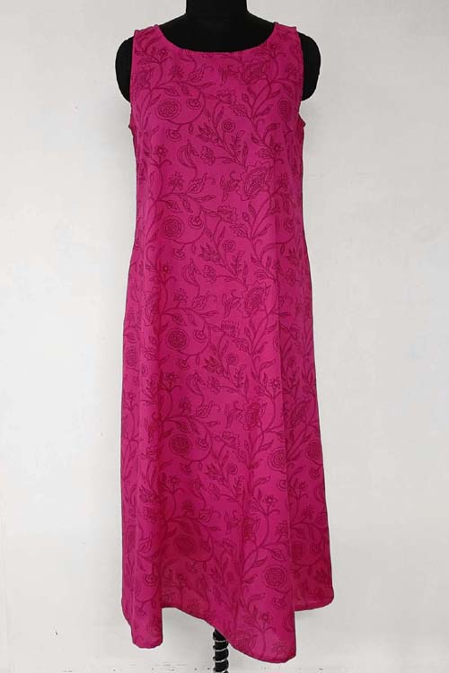Rangsutra Saheli Double Layer Hand Embroidered Brown Mulmul Cotton Dress With Printed Pink Slip - Image 6