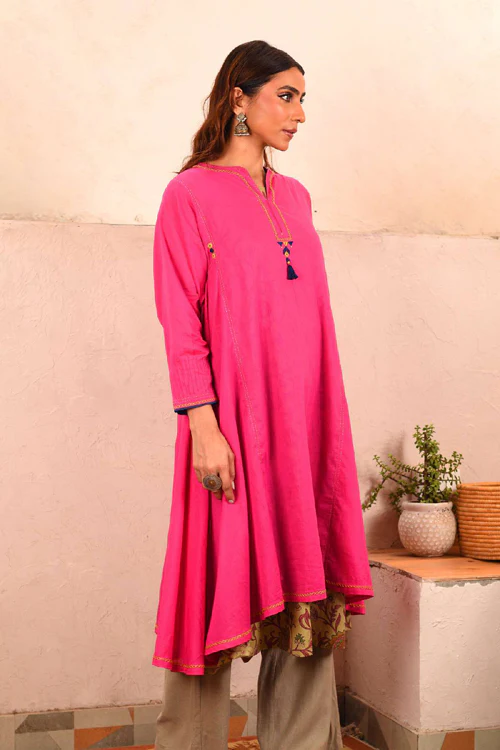 Rangsutra Saheli Double Layer Hand Embroidered Pink Mulmul Cotton Kurta Dress With Printed Beige Slip - Image 8