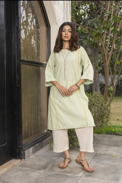 Rangsutra Suhani Mint A-Line Cotton Kurta With Soof Hand Embroidery - Image 2