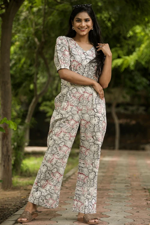 Sooti Syahi Red Black Poppy Hand Block Printed Jumpsuit - Image 2