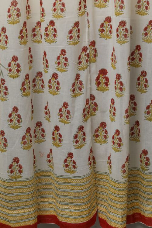 Sooti Syahi Red Daisy Hand Block Printed Door Curtain - Image 5
