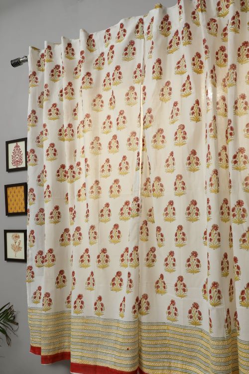 Sooti Syahi Red Daisy Hand Block Printed Window Curtain - Image 3