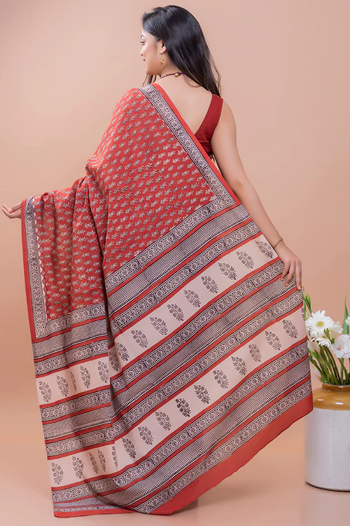 TICH Summer Classics. Bagru Block Printed Mulmul Cotton Saree - Red Flora - Image 3