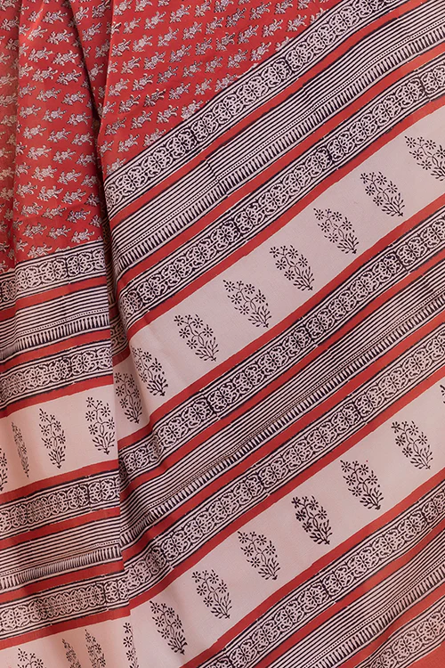 TICH Summer Classics. Bagru Block Printed Mulmul Cotton Saree - Red Flora - Image 4