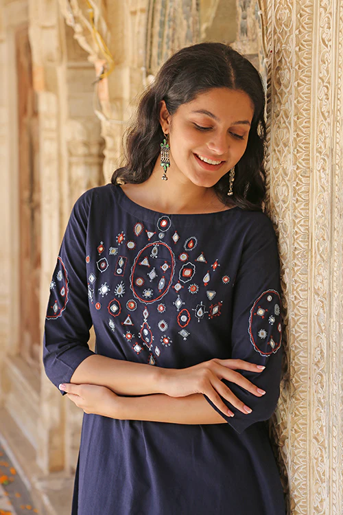 Okhai 'Riverbank' Pure Cotton Hand Embroidered Mirror Work Kurta Pant Set - Image 7