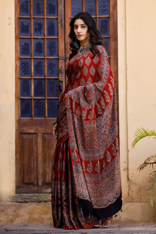 Tenaaro Ajrakh Hand Block Printed Modal Saree - Image 2