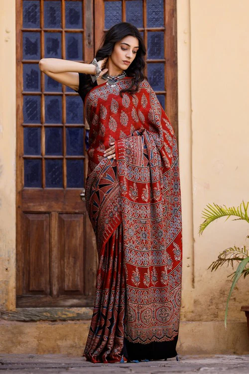 Tenaaro Ajrakh Hand Block Printed Modal Saree - Image 3