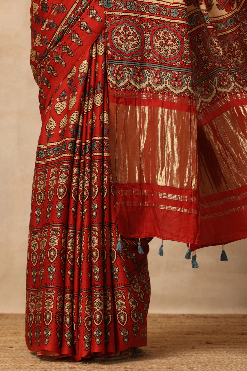 Tenaaro Ajrakh Hand Block Printed Modal Tissue Pallu Saree - Image 3