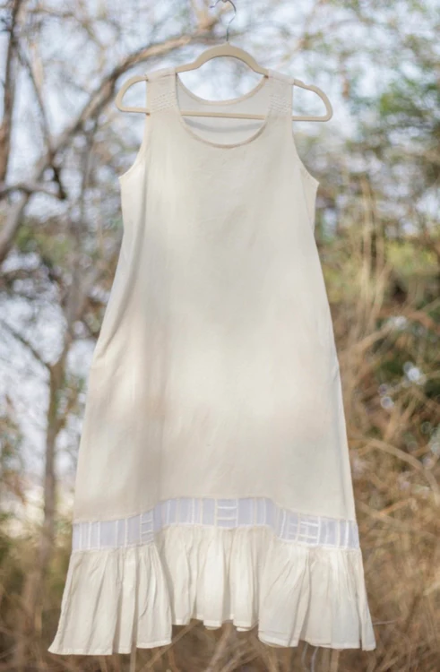 Sadhna Kora S/L Frill Kurta - Image 3