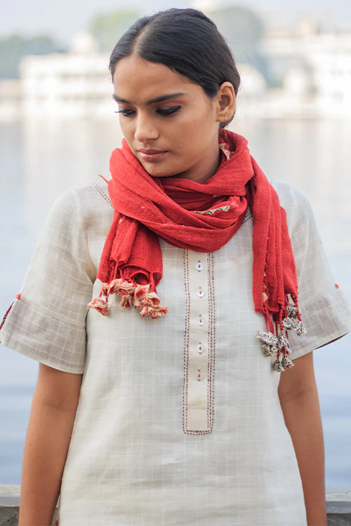 Sadhna 'Bindani' White Dabu Print Cotton Long Kurta - Image 5