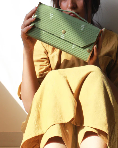 Lukka Chuppi Sage Box Clutch - Single Sleeve - Image 4