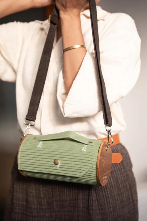 Lukka Chuppi Sage & Fog Round Clutch - Changeable Sleeve - Image 2