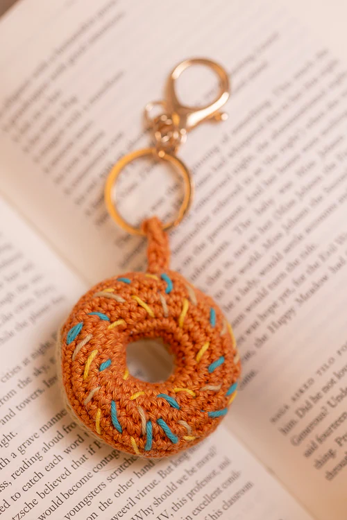 Samoolam Boho Bag Charm orange Doughnut - Image 4