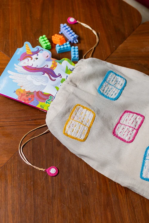 Samoolam Book Lovers Gift Bag - Image 2
