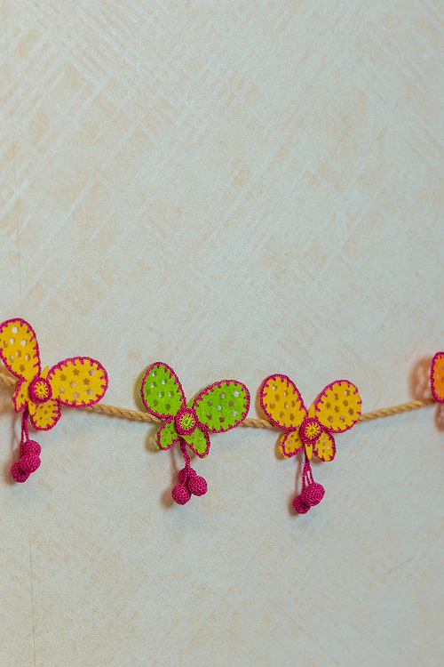 Samoolam Butterflies ~ Kids Bunting - Image 2