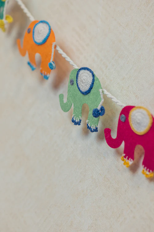Samoolam Elephant Trail ~ Kids Bunting - Image 5