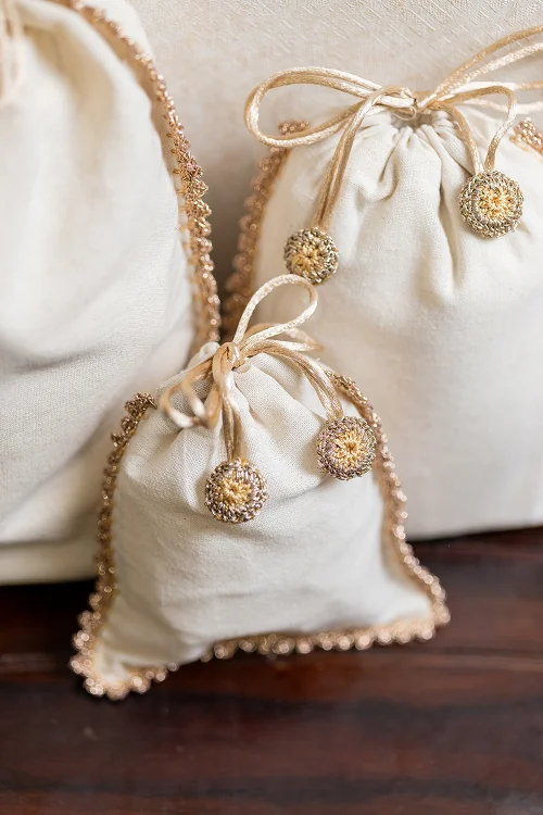 Samoolam Festive Gift Pouch (Set Of 3)- Off White - Image 5