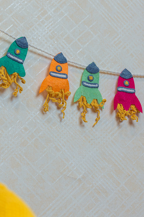 Samoolam Fly Me To The Moon ~ Kids Bunting - Image 5