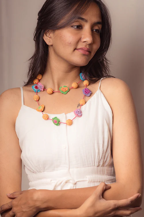 Samoolam Gulnaar Colorful Spring Roses - Bead String Necklace - Image 2