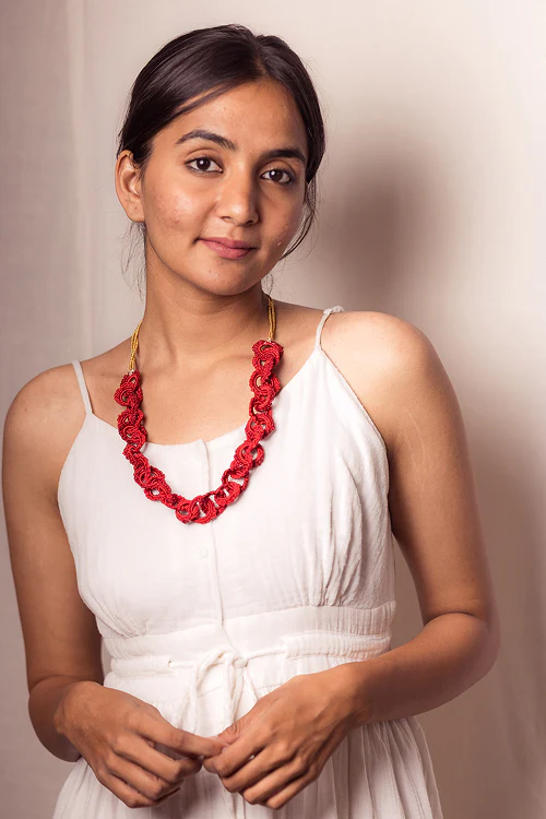 Samoolam Gulnaar Red Braided Necklace - Image 3