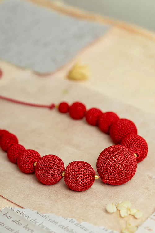 Samoolam Gulnaar Red - Passion Bead Necklace - Image 2