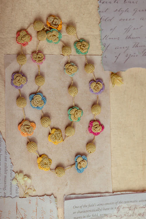 Samoolam Gulnaar Zari Spring Roses - Bead String Necklace - Image 4