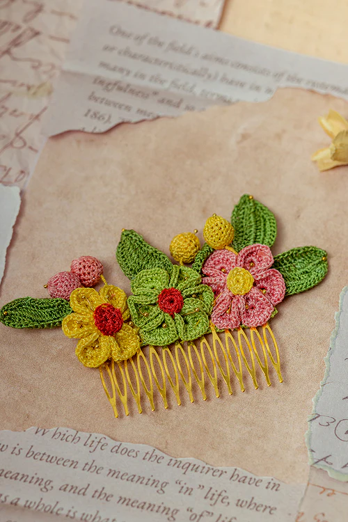 Samoolam Guncha Colored Geraniums - Hair Comb Pin - Image 3