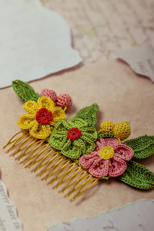 Samoolam Guncha Colored Geraniums - Hair Comb Pin - Image 4
