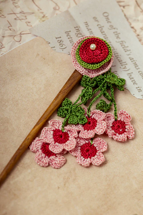 Samoolam Guncha Coral Green Tikki Bunch - Hairstick - Image 2