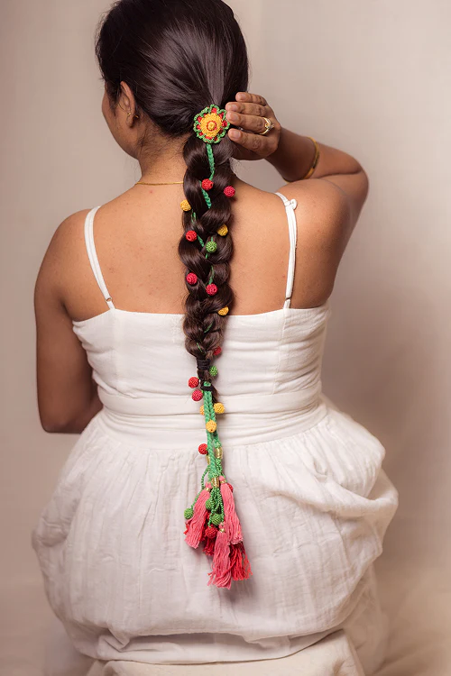 Samoolam Guncha Multicolored Bead Parandi - Image 4