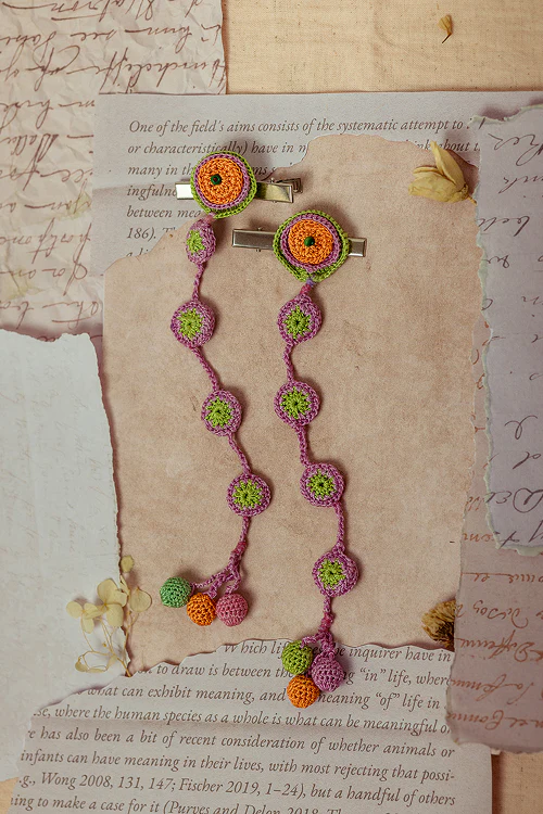 Samoolam Guncha Orange - Green Tikki - Hair Clips - Image 3