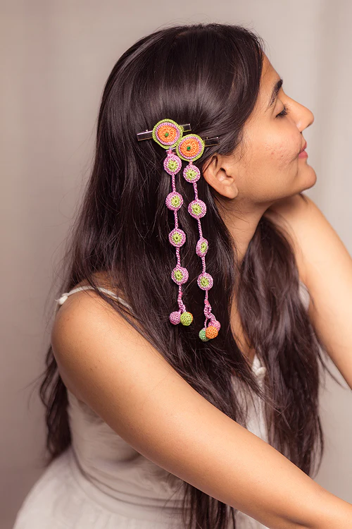 Samoolam Guncha Orange - Green Tikki - Hair Clips - Image 4